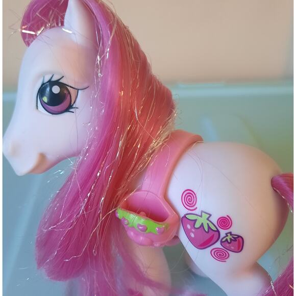 G3 My Little Pony Strawberry Swirl Let's Go Hasbro MLP Rare HTF - Picture 1 of 5